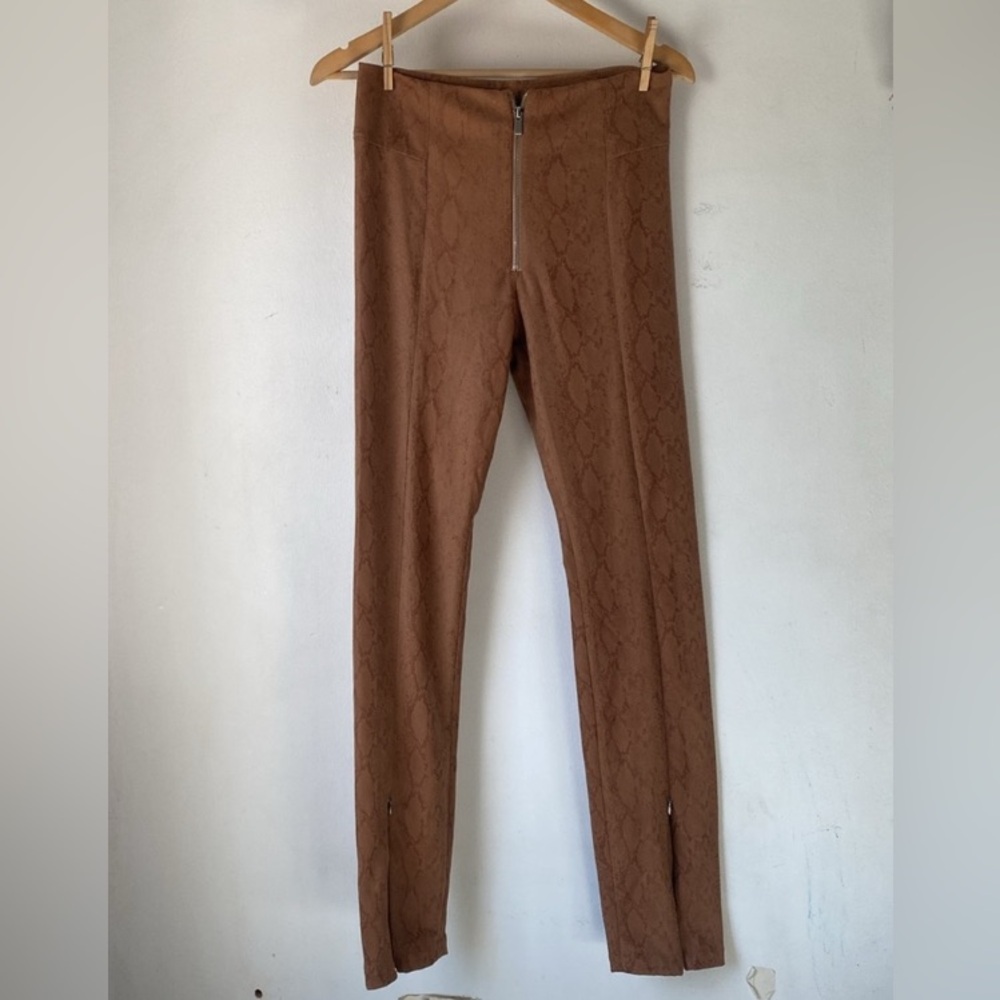 NWT Good American 3 (Large) The Boss Skinny Zips Pants - Picture 3 of 13